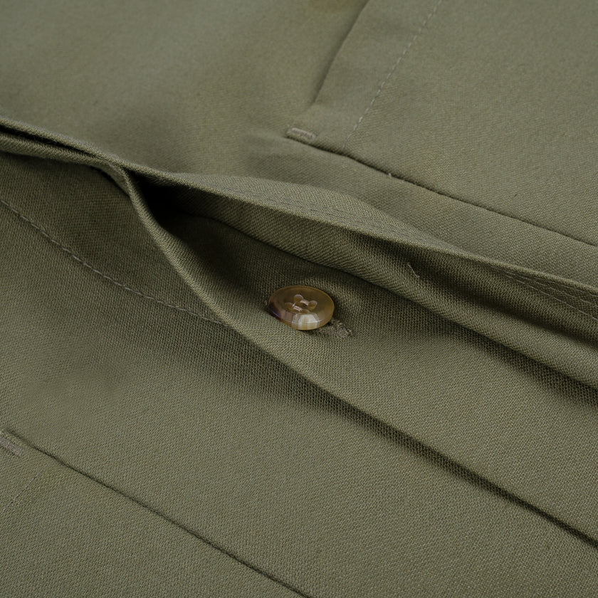 Marshall Islander Short Sleeve Shirt in Olive Sateen